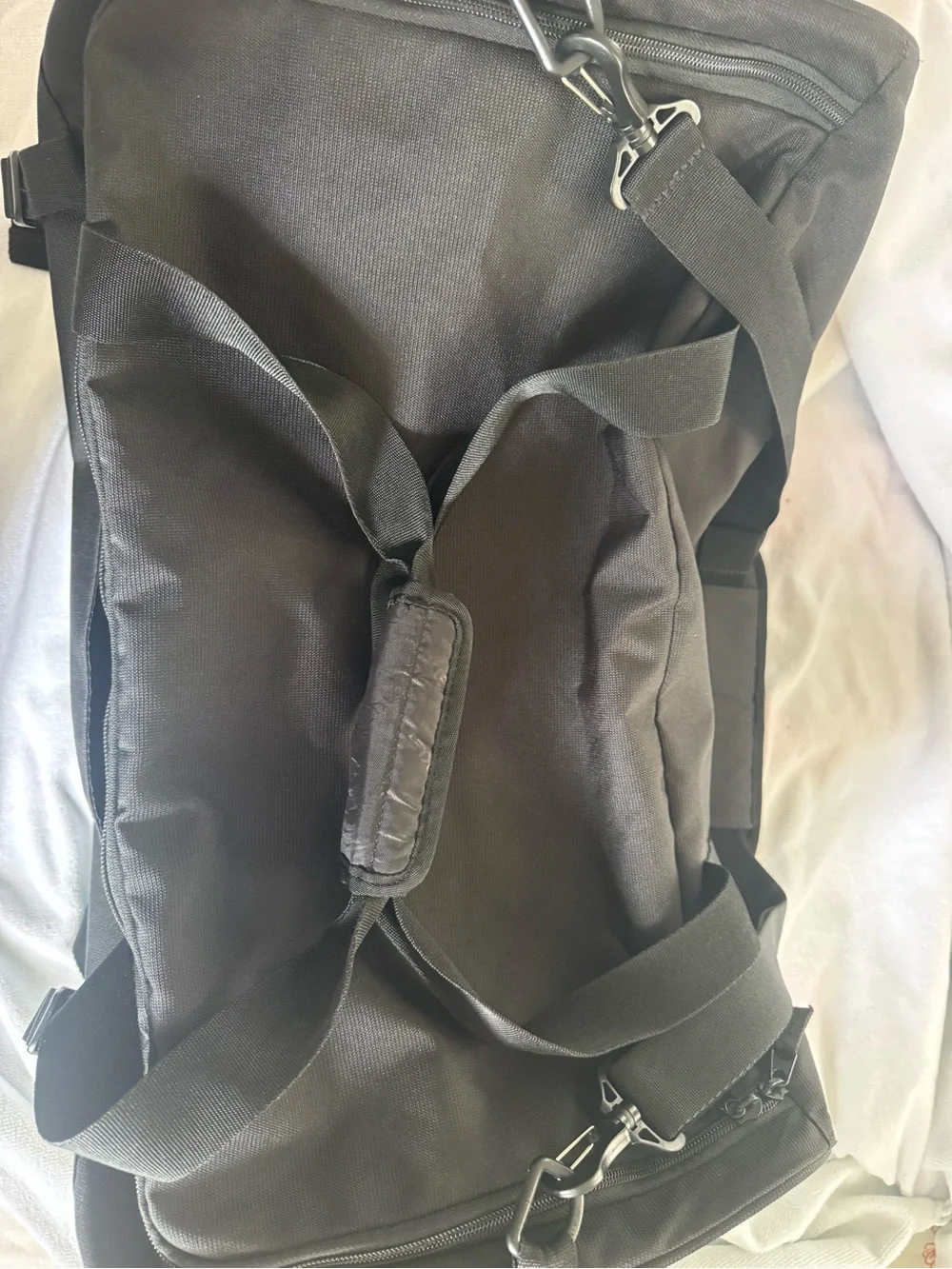 Oakley Travel Duffle Bag Black Carryon Weekender Cabin Luggage Holdall